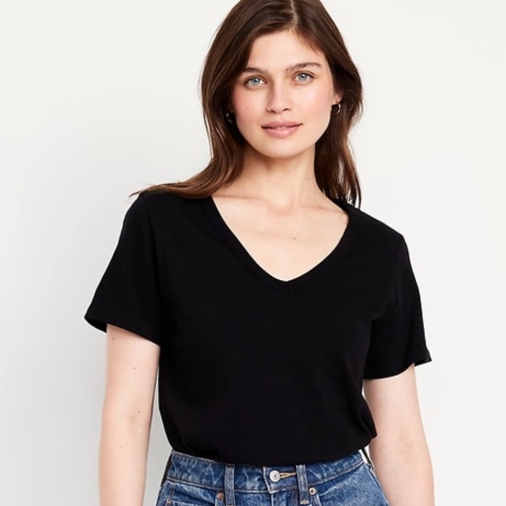 🍓3/$15 Old Navy Black Fitted Short Sleeve T-Shirt